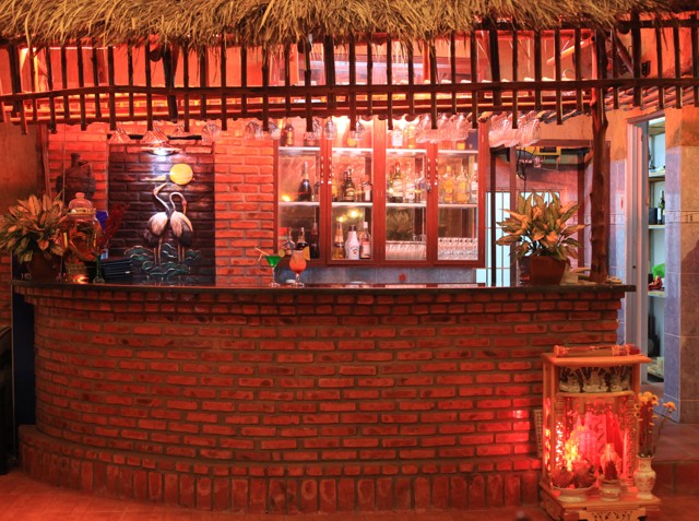 Bar - Vietnam Home Restaurant Mui Ne - Công Ty TNHH Du Lịch Và Truyền Thông Bình Thuận
